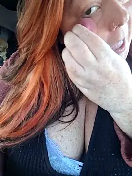 50-shades-of-JADE online show from November 4, 2025, 1:10 pm