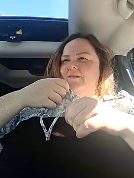 Snapshot of 50-shades-of-JADE chatting on March 10, 2026, 6:24 pm 50-shades-of-JADE online show from March 10, 2026, 6:24 pm