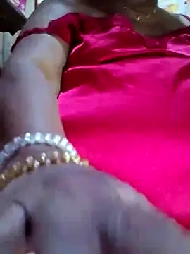 Huge mama69 online show from March 22, 2026, 11:46 am