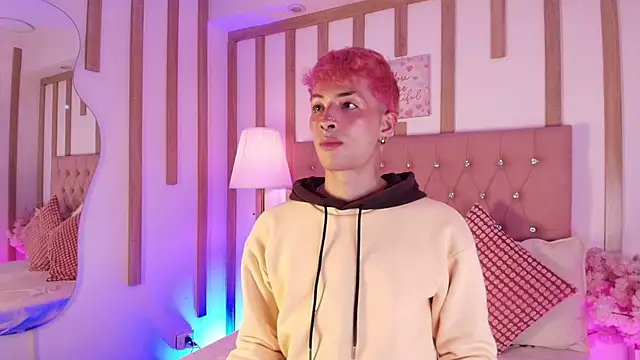 OzorioDany online show from April 8, 2026, 4:01 am