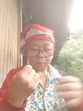 VangLe73 online show from October 20, 2025, 8:59 am