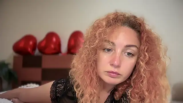 Reddgiirl online show from March 21, 2026, 8:34 pm