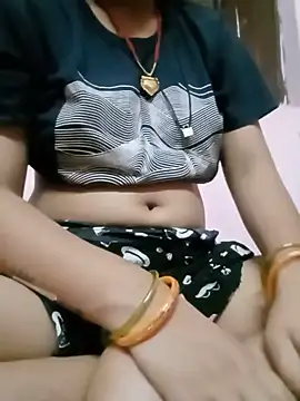 Snapshot of Hot_rasa chatting on July 16, 2026, 4:35 pm Hot rasa online show from July 16, 2026, 4:35 pm