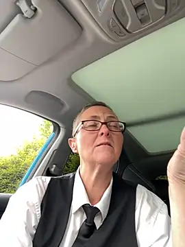 Curvy-Jinx online show from September 26, 2025, 9:46 am