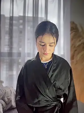 Sofi Leal online show from March 13, 2026, 12:23 pm