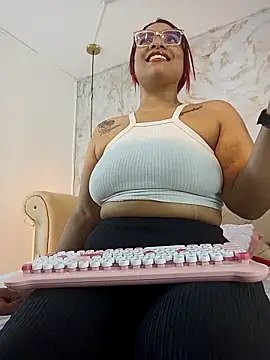 nathaliamiller online show from February 17, 2026, 7:31 pm