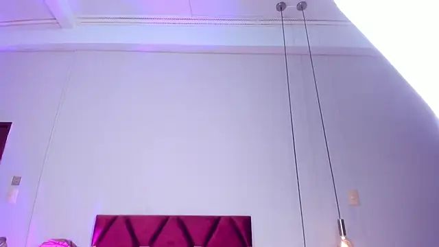 LunaAspen  online show from September 26, 2025, 6:01 pm