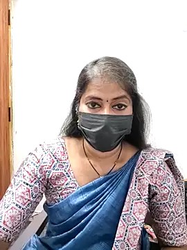 Snapshot of tamil_Sigappu_Roja chatting on April 24, 2026, 3:20 am tamil Sigappu Roja online show from April 24, 2026, 3:20 am