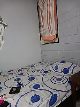 Snapshot of Bigtiti01 chatting on February 27, 2026, 7:25 pm Bigtiti01 online show from February 27, 2026, 7:25 pm