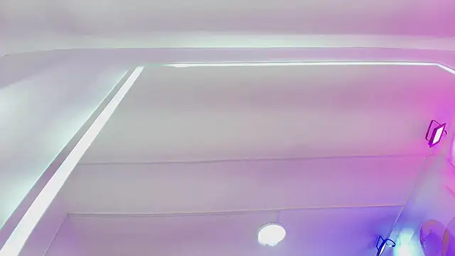 Anastasiia rouse online show from November 5, 2025, 8:14 am