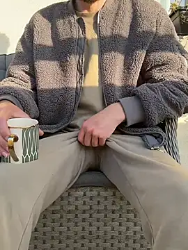 Michel huge online show from April 5, 2026, 5:54 pm