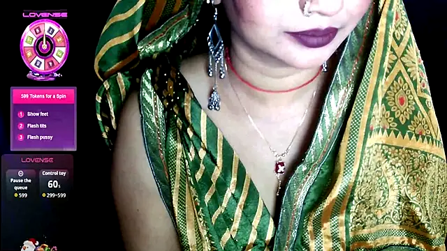 Snapshot of QUEEN_SAKHI- chatting on July 11, 2026, 4:53 pm QUEEN SAKHI- online show from July 11, 2026, 4:53 pm