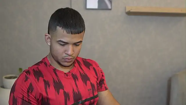 Thiago Valente online show from February 21, 2026, 2:07 pm