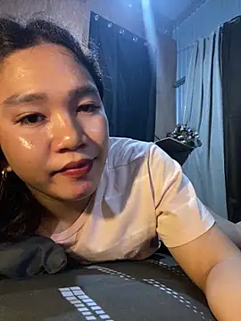 slut clio online show from May 7, 2026, 9:03 am