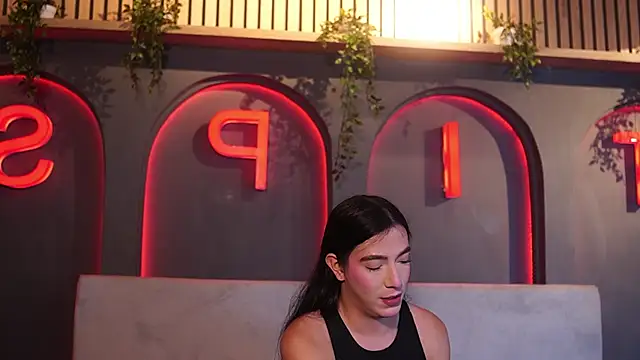 Snapshot of Ariaa_Isabell chatting on May 22, 2026, 6:24 pm Ariaa Isabell online show from May 22, 2026, 6:24 pm