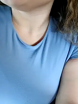 Theredcorazon online show from March 26, 2026, 6:13 pm