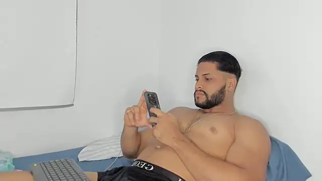 Pier Simons online show from March 7, 2026, 6:54 am