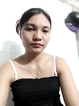 Duyen02 online show from September 18, 2025, 5:26 pm