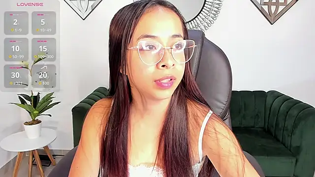 July Adams online show from March 9, 2026, 4:49 am