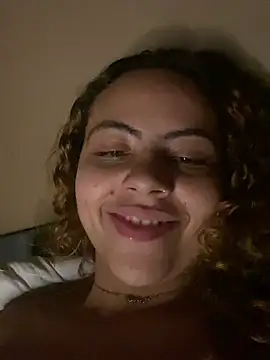 Chloe Leaozinho online show from June 29, 2026, 1:12 am