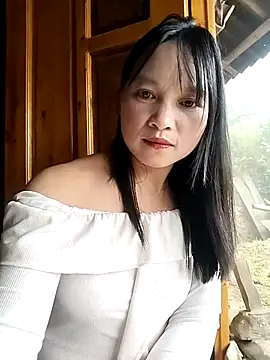 Tiyir597 online show from October 4, 2025, 3:37 am