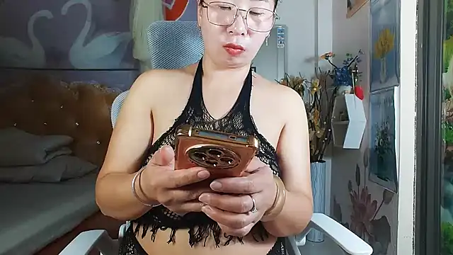 lyly asian online show from July 2, 2026, 3:23 am