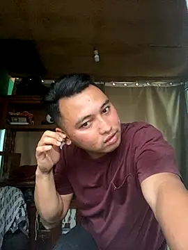 Snapshot of BicuriousExploer chatting on October 11, 2025, 5:17 am BicuriousExploer online show from October 11, 2025, 5:17 am