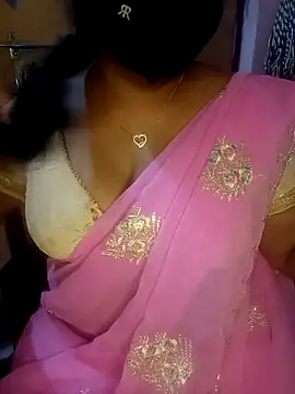 Jessi 25 online show from March 19, 2026, 4:44 pm