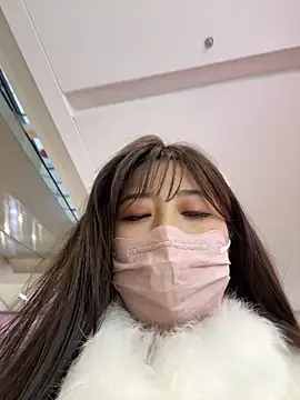 xiao-mo520 online show from March 9, 2026, 9:13 am