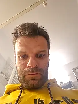 FROCETTO93 online show from November 8, 2025, 6:07 pm