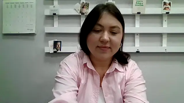 LoveNugget online show from October 10, 2025, 7:18 am