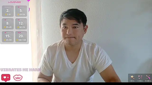 Snapshot of AsianBoy_WhiteDaddy chatting on September 11, 2025, 6:46 am AsianBoy WhiteDaddy online show from September 11, 2025, 6:46 am