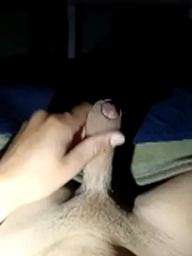 frankleopa0 online show from November 5, 2025, 4:56 am