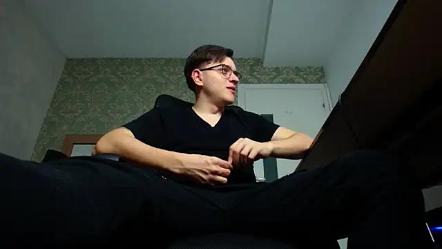 FelixStarkk online show from October 23, 2025, 4:12 am