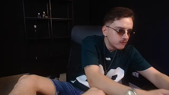 FelixStarkk online show from June 8, 2026, 5:08 am