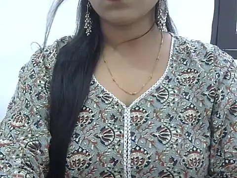 LIYO  online show from October 16, 2025, 5:41 am