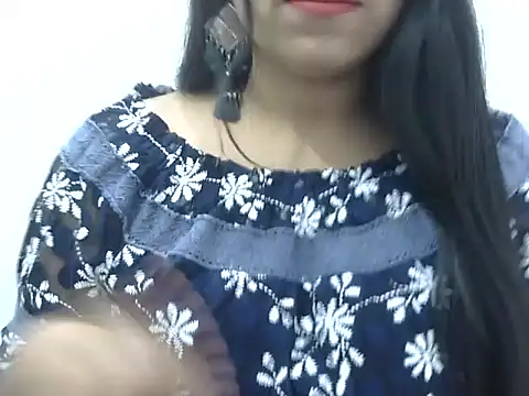 LIYO  online show from February 23, 2026, 8:33 am