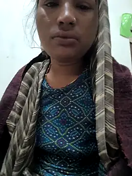 Snapshot of Hot_raaani chatting on February 20, 2026, 12:51 am Hot raaani online show from February 20, 2026, 12:51 am