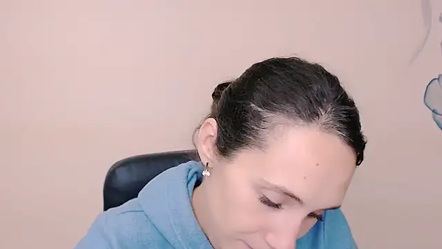 AlissaJersi online show from October 13, 2025, 8:47 am