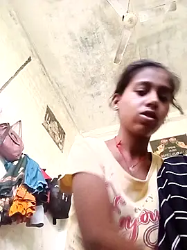 Snapshot of Saniye-143 chatting on September 10, 2025, 5:18 am Saniye-143 online show from September 10, 2025, 5:18 am