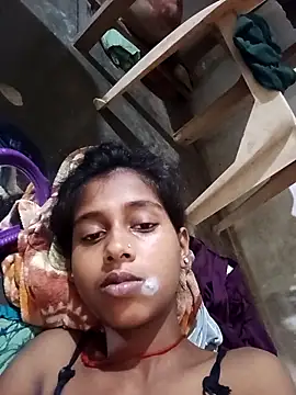 Snapshot of Saniye-143 chatting on September 10, 2025, 5:24 pm Saniye-143 online show from September 10, 2025, 5:24 pm