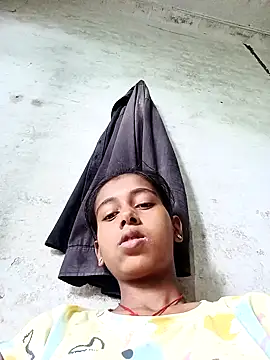 Snapshot of Saniye-143 chatting on September 12, 2025, 4:34 am Saniye-143 online show from September 12, 2025, 4:34 am