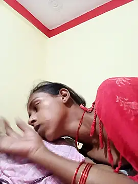 Snapshot of Saniye-143 chatting on October 5, 2025, 3:21 pm Saniye-143 online show from October 5, 2025, 3:21 pm