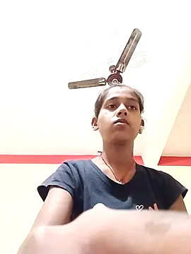 Snapshot of Saniye-143 chatting on October 10, 2025, 4:17 pm Saniye-143 online show from October 10, 2025, 4:17 pm