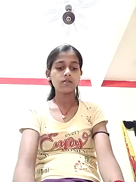 Snapshot of Saniye-143 chatting on October 12, 2025, 3:22 pm Saniye-143 online show from October 12, 2025, 3:22 pm