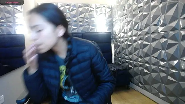 katalina07 1 online show from September 9, 2025, 12:59 pm