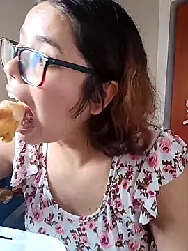 saenz eymi online show from February 13, 2026, 5:42 pm