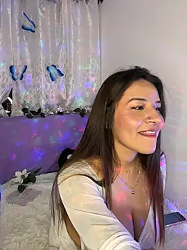 Linda Bellucci online show from February 8, 2026, 4:27 am