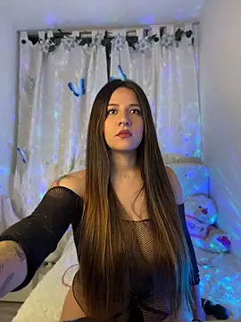 Linda Bellucci online show from April 16, 2026, 4:35 am