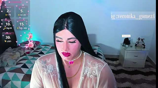 Snapshot of Sweetveronik_44 chatting on January 17, 2026, 6:55 pm Sweetveronik 44 online show from January 17, 2026, 6:55 pm